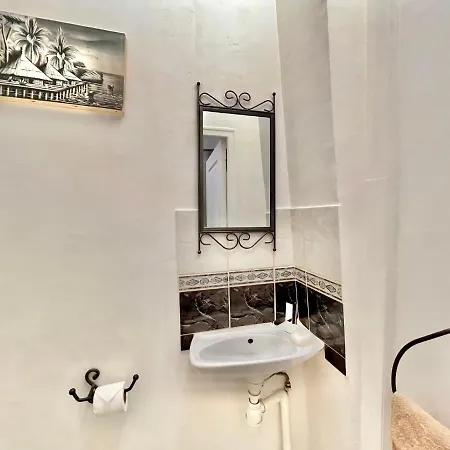 Apartment Centre De - Chez Aladdin - Sozen *