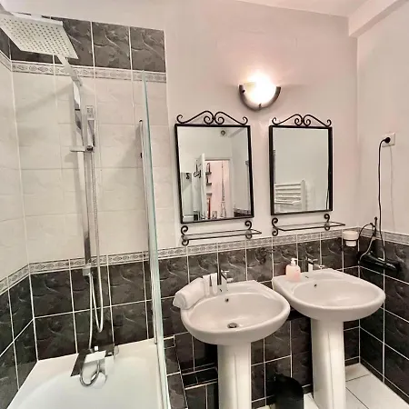 Centre De - Chez Aladdin - Sozen Apartmán *